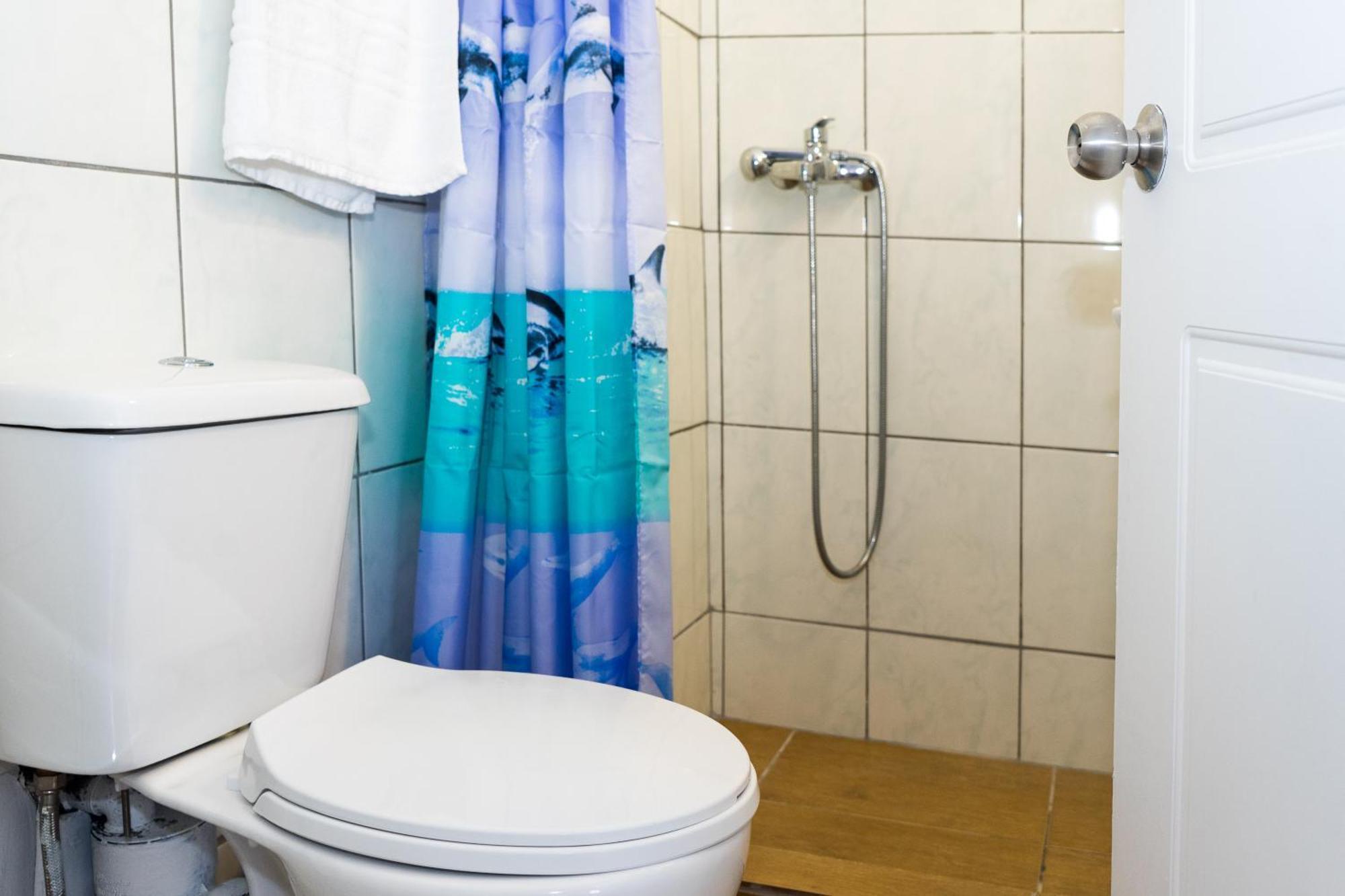 Laganas Strip Mall Apartments Ngoại thất bức ảnh