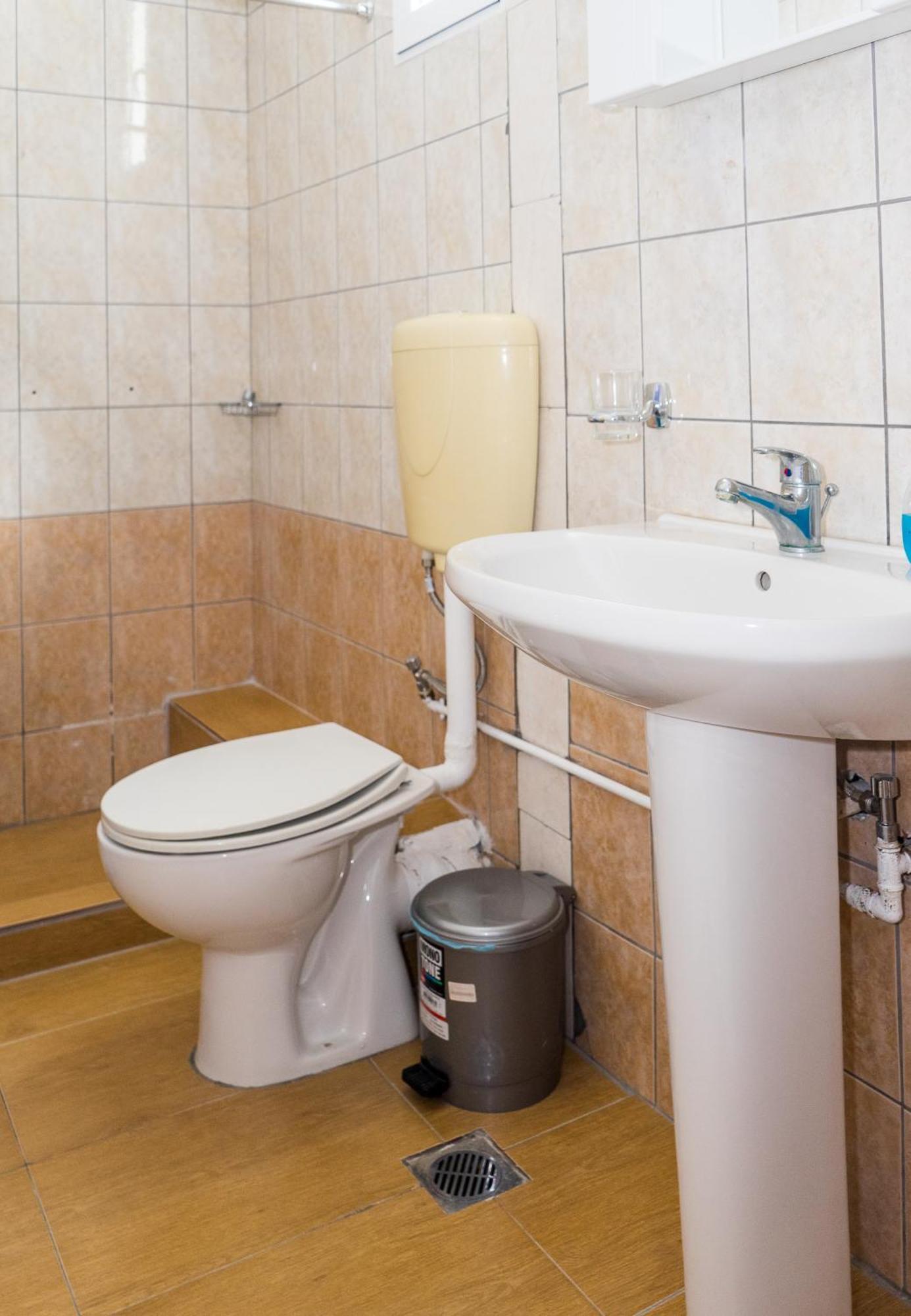 Laganas Strip Mall Apartments Ngoại thất bức ảnh